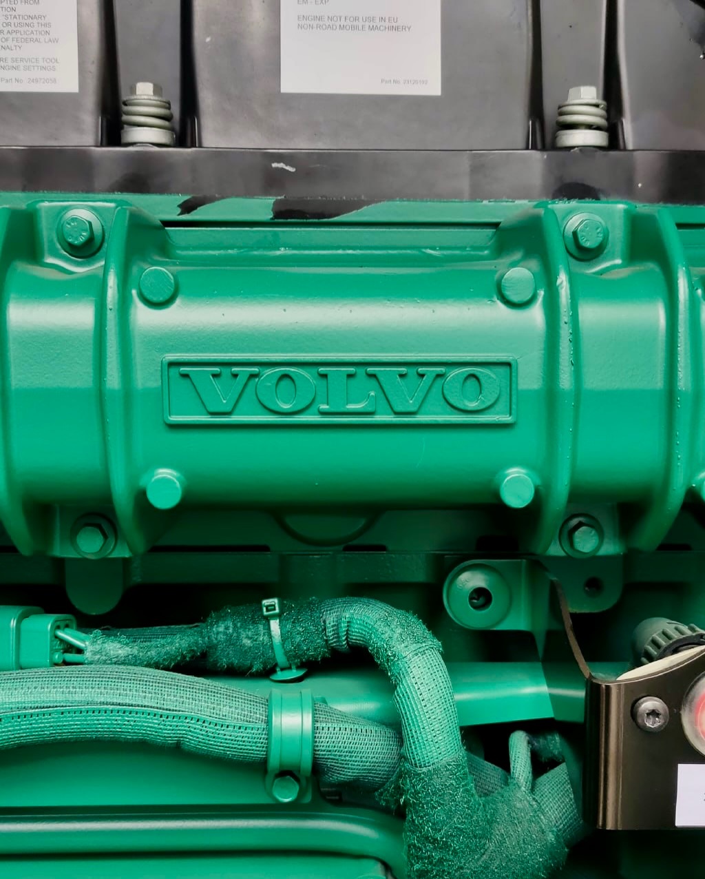 KJV-1430 kVA Twin Generator - сервісний доступ